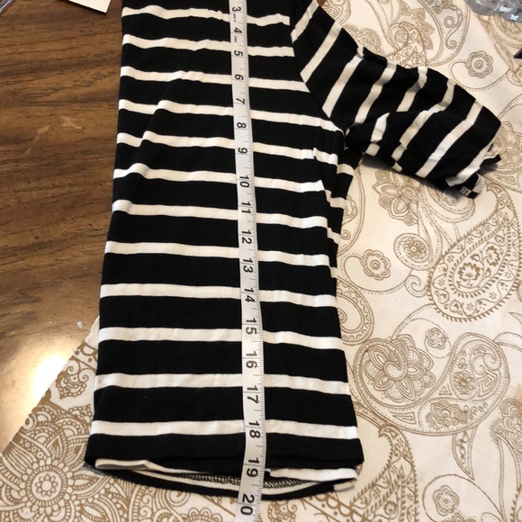 New top tag on by Olivia Ral size L - Picture 8 of 8